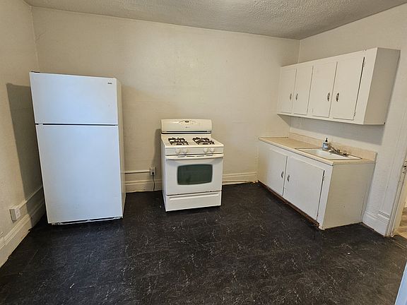 4th image of 601 Washington Ave #2