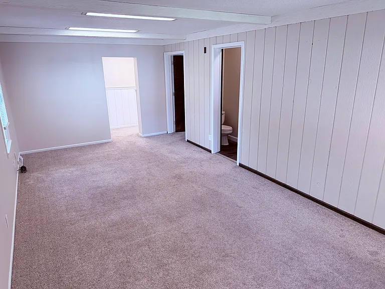 118 Ives Ave #A — Photo 9