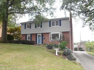 5153 Azalea Dr, Pittsburgh, PA