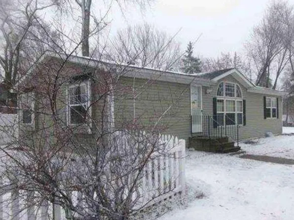 1740 Winnebago St, Big Lake, MN 55309