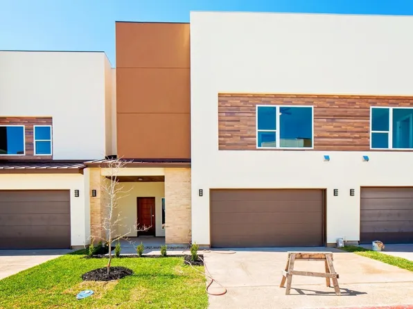 9653 McPherson Rd #103, Laredo, TX 78045