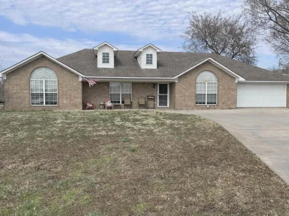 2 Green Meadows Dr, Vilonia, AR 72173