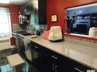 75 Gibson Blvd APT 1C, Valley Stream, NY 11581