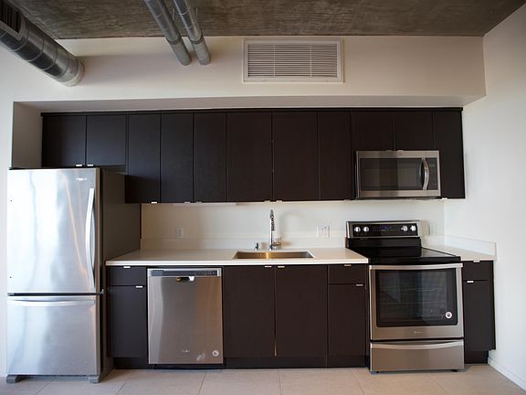 5th image of 4075 Park Blvd APT 707