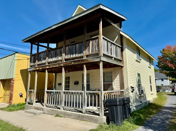 82 Montcalm Ave, Plattsburgh, NY 12901