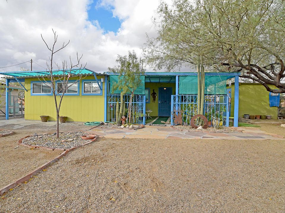 1st image of 814 W Calle Adelanto