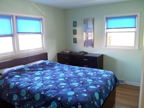 3rd image of 5045 N Overhill Ave