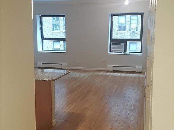 5th image of 250 W 88th St APT 702