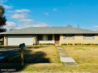 207 Mahogany Dr, Opelousas, LA 70570