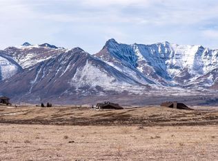 2 Paradise Dr, Cardston County, AB T0K2M0