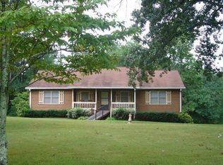715 Ammons Rd, Waleska, GA 30183