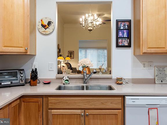 5th image of 314 Butterfly Dr #72