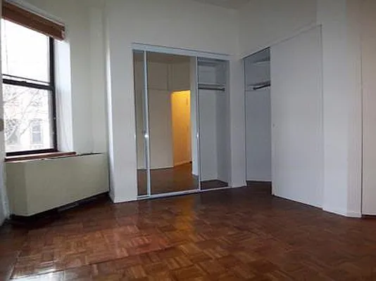 Rented by Bond New York | media 42