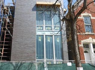 1826 W Superior St, Chicago, IL 60622