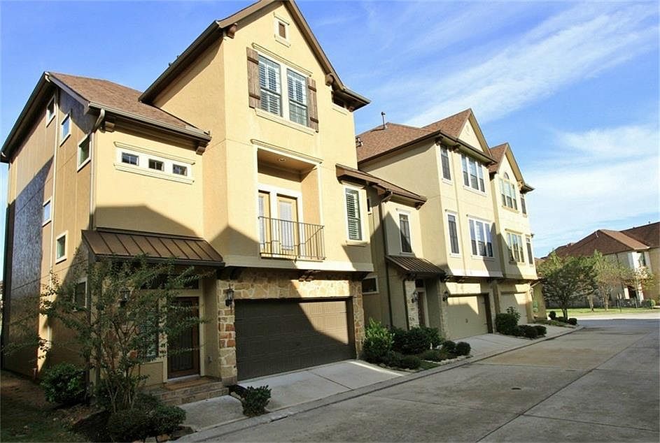1st image of 2717 Kings Retreat Cir