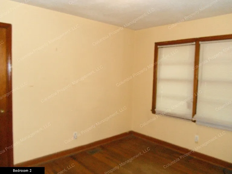 2720 Kennedy St — Photo 5