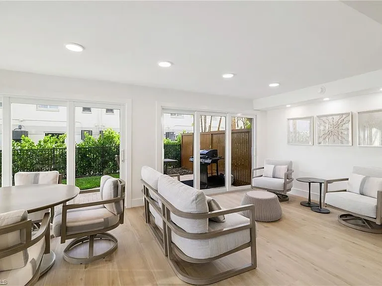 9486 Gulf Shore Dr #A101 — Photo 33