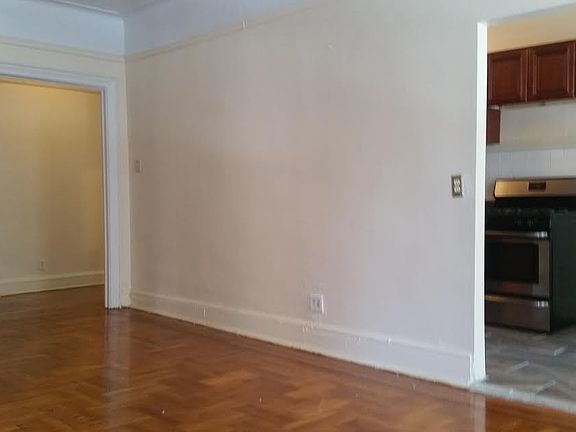 5th image of 10 Midwood St APT 4D