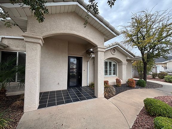 3rd image of 2699 Crestview Dr