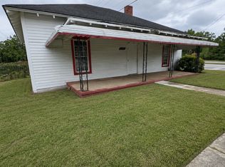 609 N Pinckney St, Union, SC 29379