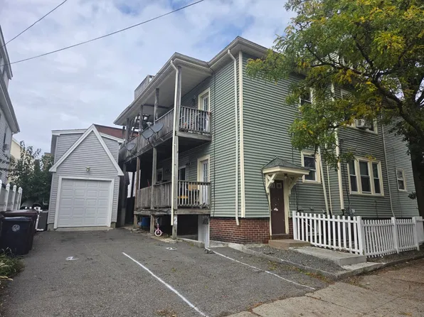 115 Nichols St, Everett, MA 02149