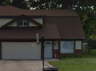 1417 E Sheridan St, Olathe, KS 66062