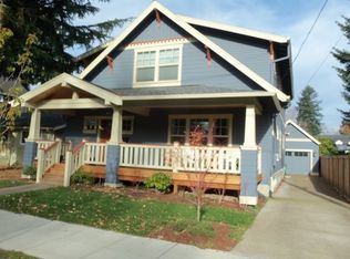 3659 SE Lexington St, Portland, OR 97202