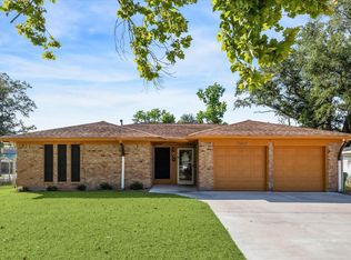 2002 Florida St, Baytown, TX 77520