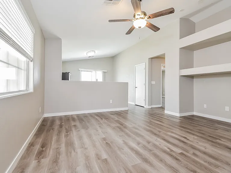 5532 Eagle Claw Ave — Photo 4