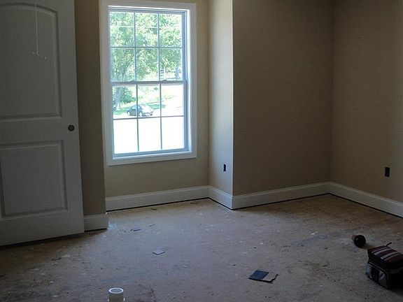4th image of 4937 Cedar Cove Dr