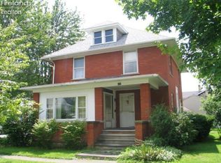 630 S Park Ave, Fremont, OH 43420