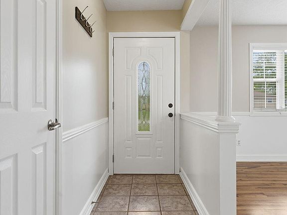 3rd image of 5300 S Allen Avenue