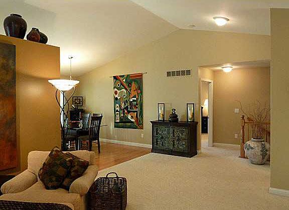 5th image of 2122 Terra Ln