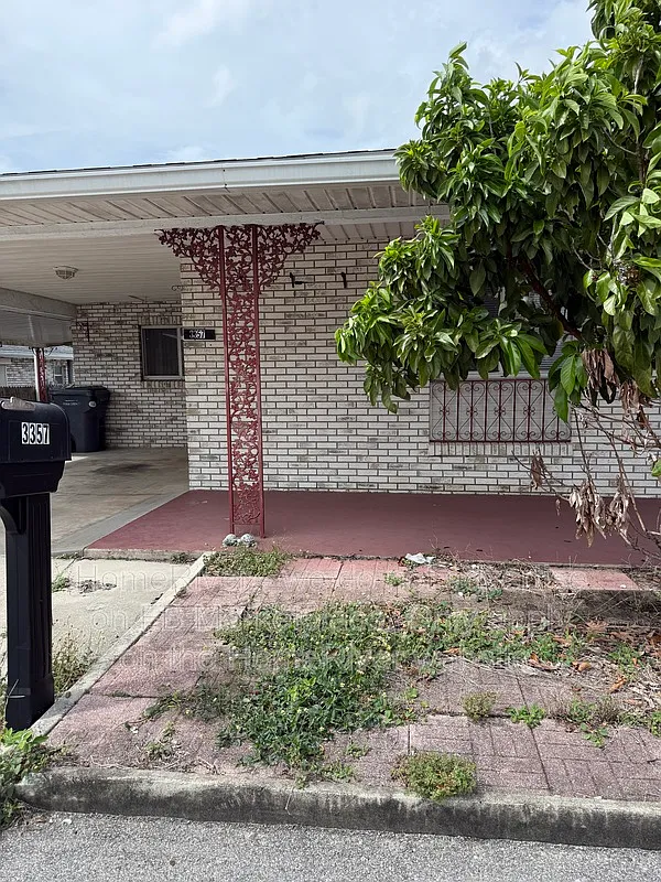 2 bed, 2.0 bath, 1333 sqft, $1,450 — Photo 2