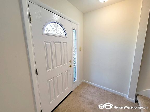 3rd image of 329 Cripple Creek Ct