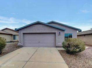 8962 E Glenmont Dr, Tucson, AZ 85730