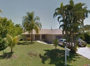 770 95th Ave N, Naples, FL 34108