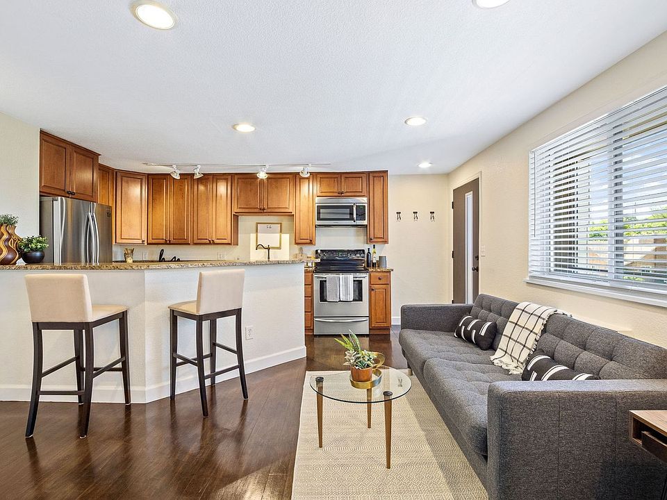 1st image of 1 N Pearl St APT 302