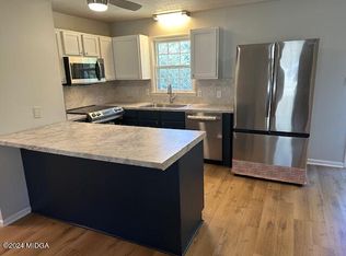 3450 Shawnee Ln, Macon, GA 31217