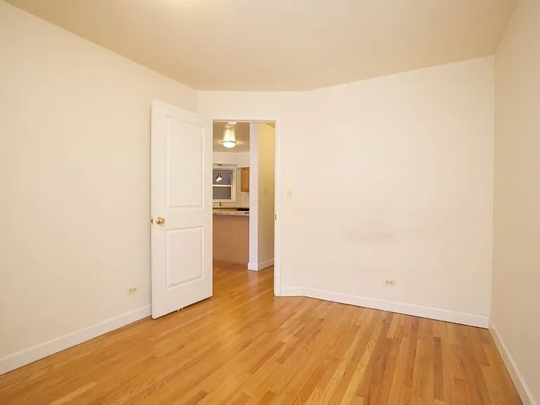 6713 N Sheridan Rd #N2 — Photo 9