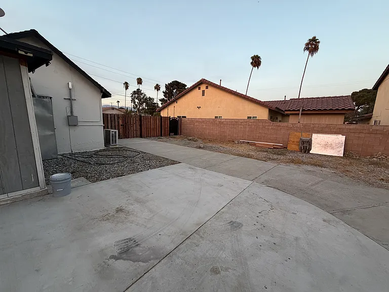 16473 Harvey Dr — Photo 18