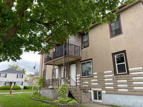 131 Lyons Ave, Welland, ON