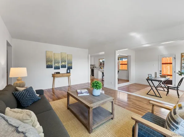 725 Peggy Dr, San Diego, CA 92114