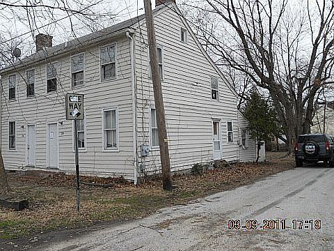 1st image of 214 Washington St