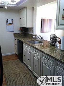 3rd image of 5221 Blue Crab Cir APT B2