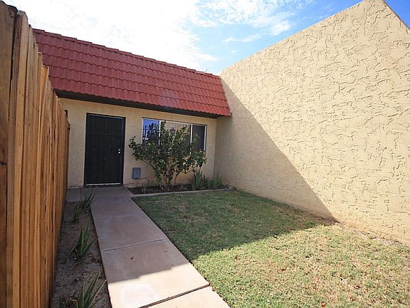 3303 W Tangerine