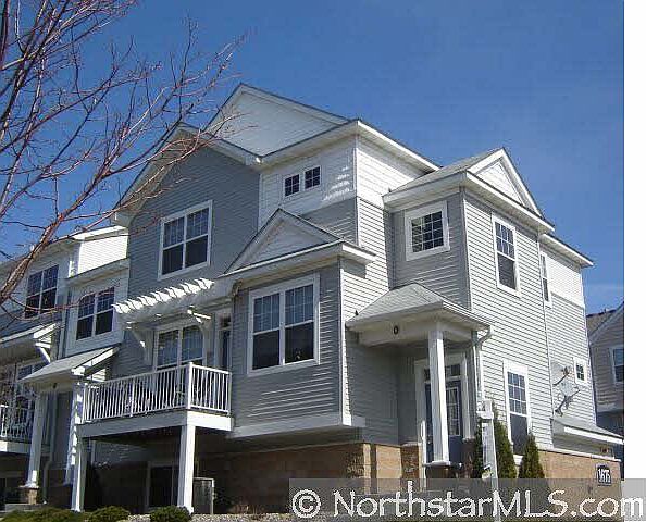 1st image of 1675 Village Trail E