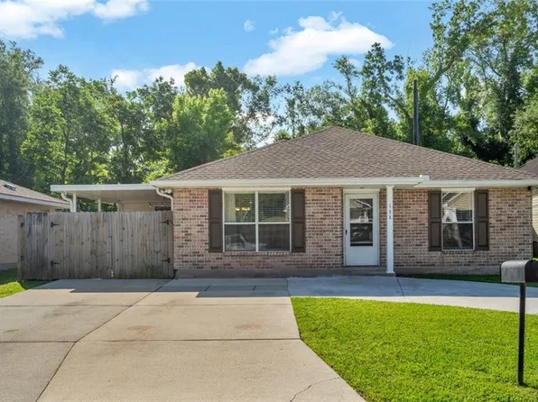 155 Boutte Estates Dr, Boutte, LA 70039