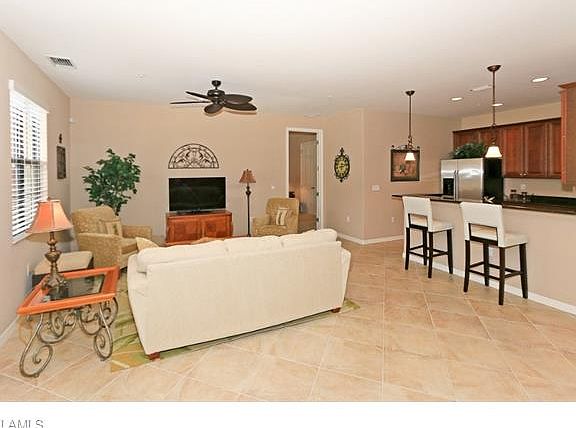 5th image of 8964 Malibu Ln #1103