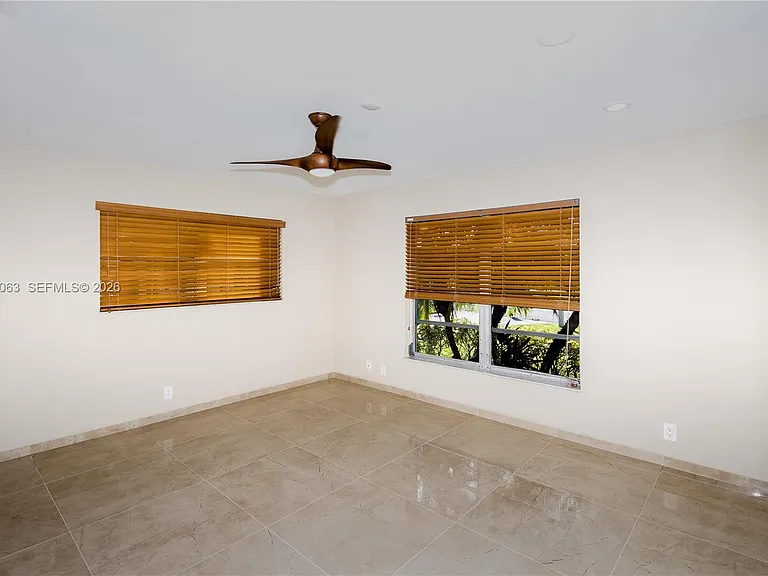 16641 Royal Poinciana Dr — Photo 16